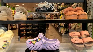 Crocs, store, earnings, shoes, footwear