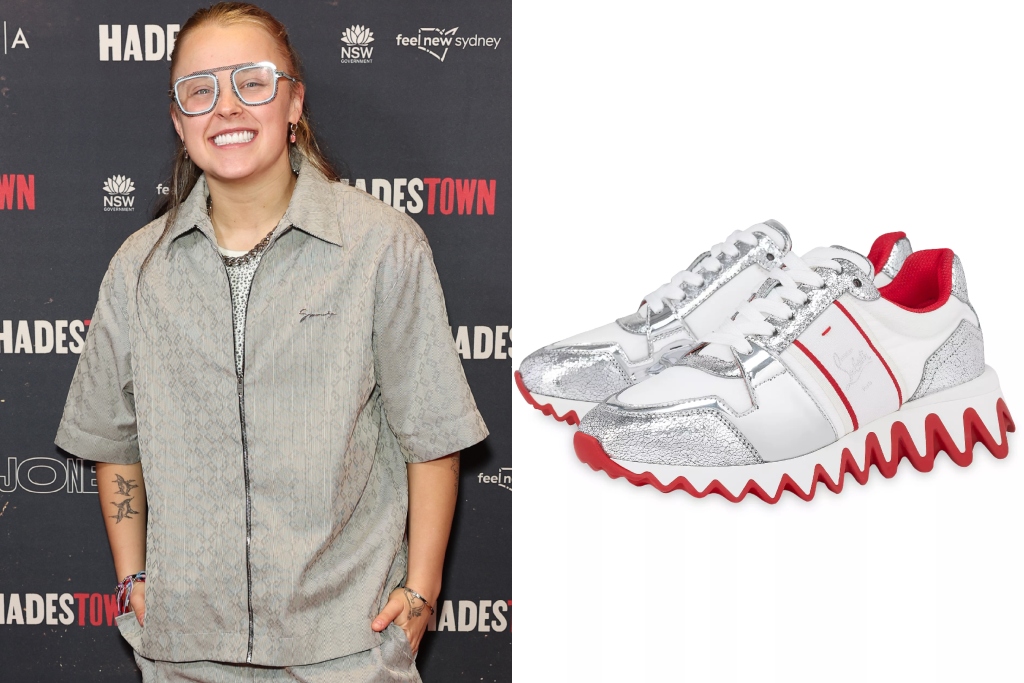 JoJo Siwa attends the Australian premiere of "Hadestown" at Theatre Royal in Sydney on Feb. 14.