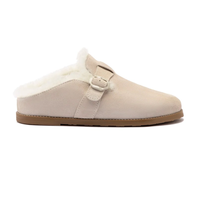 Taylor Swift-approved Larroudé Just Dropped Chic New Shoes for Spring